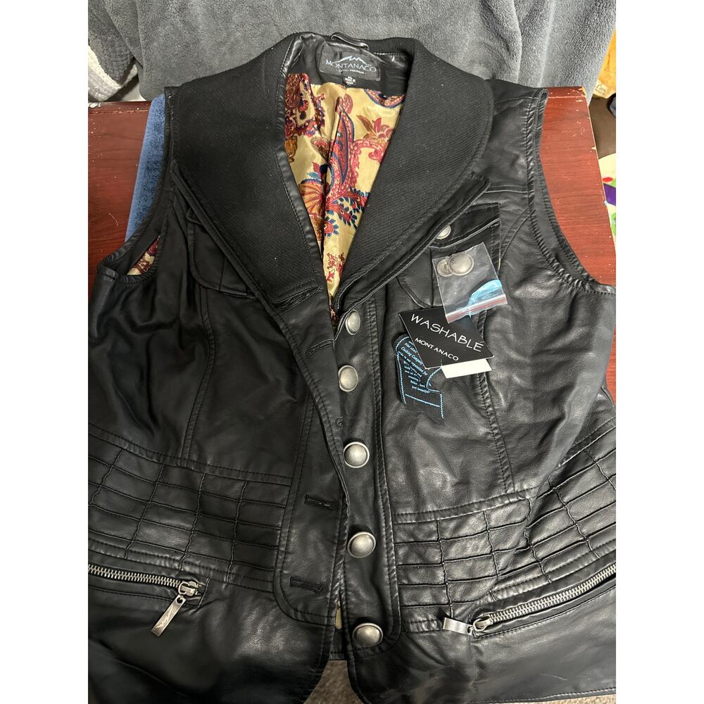 Montanaco vest‎ size xl